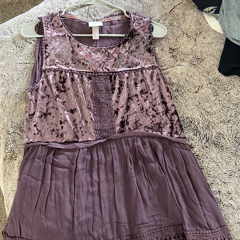 Knox Rose velvet top